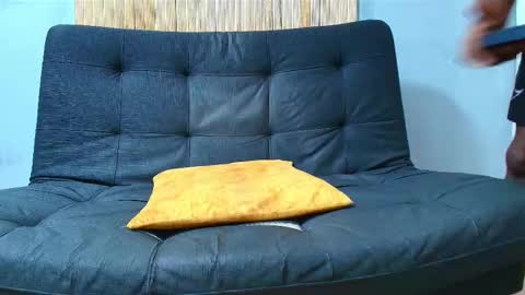 Snapshot of malcompierce chatting on September 2025 02:11:02 AM Malcom online show from September 2025 02:11:02 AM