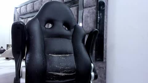 Snapshot of malconstone chatting on November 2025 05:32:02 AM Malcom Stone online show from November 2025 05:32:02 AM