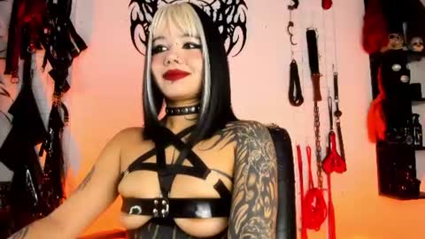 maledicta__insana online show from July 2026 10:07:02 PM