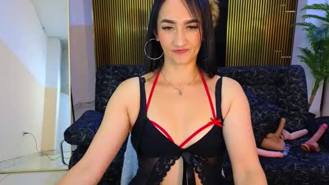 Snapshot of malen_fitnessmilf chatting on March 2026 04:13:02 PM malen_fitnessmilf online show from March 2026 04:13:02 PM