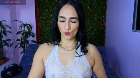 Snapshot of malen_fitnessmilf chatting on April 2026 11:59:01 AM malen_fitnessmilf online show from April 2026 11:59:01 AM