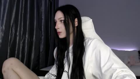 Snapshot of malenkiykamen chatting on January 2026 01:38:02 PM piu online show from January 2026 01:38:02 PM