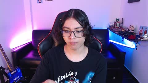 Snapshot of malik_harrison_ chatting on January 2025 03:17:02 PM Malik online show from January 2025 03:17:02 PM