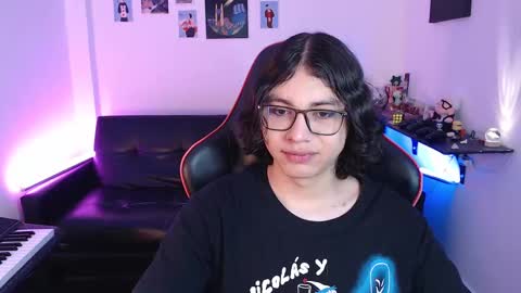 Snapshot of malik_harrison_ chatting on February 2025 03:08:01 PM Malik online show from February 2025 03:08:01 PM