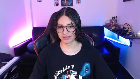 Snapshot of malik_harrison_ chatting on February 2025 02:22:02 PM Malik online show from February 2025 02:22:02 PM