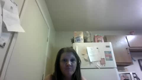 Snapshot of malinda702 chatting on December 2024 06:31:01 AM malinda702 online show from December 2024 06:31:01 AM