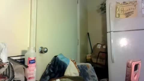 Snapshot of malinda702 chatting on March 2026 02:39:02 AM malinda702 online show from March 2026 02:39:02 AM