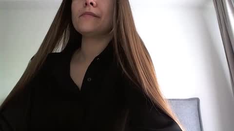 Snapshot of malinka_sweet19 chatting on February 2026 06:42:01 AM malinka_sweet19 online show from February 2026 06:42:01 AM