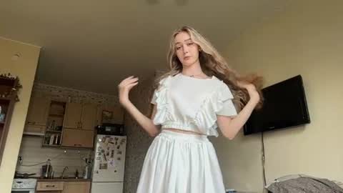 Alice online show from July 2026 02:35:01 PM