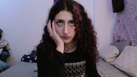 Snapshot of malitamuymal22 chatting on January 2025 01:53:02 AM Malita online show from January 2025 01:53:02 AM