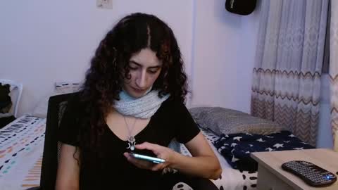 Snapshot of malitamuymal22 chatting on January 2025 01:43:01 AM Malita online show from January 2025 01:43:01 AM