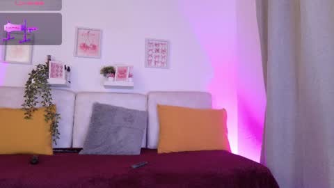 Snapshot of malka_bunnyrose chatting on July 2026 09:45:02 PM Malka online show from July 2026 09:45:02 PM