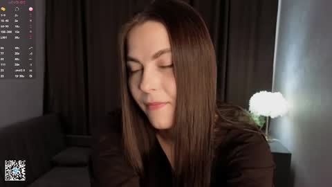 Mia online show from June 2026 04:21:02 AM