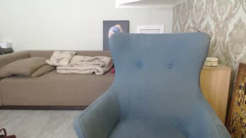 mallinia online show from July 2026 01:18:02 PM