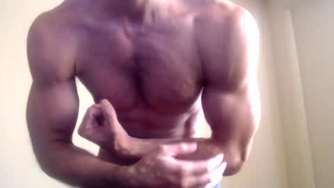 Snapshot of maluma4you chatting on March 2025 06:32:01 PM maluma4you online show from March 2025 06:32:01 PM