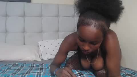 Snapshot of mamaapussy chatting on February 2025 07:09:01 PM mamaa online show from February 2025 07:09:01 PM