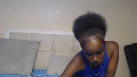 Snapshot of mamaapussy chatting on February 2025 12:37:02 PM mamaa online show from February 2025 12:37:02 PM