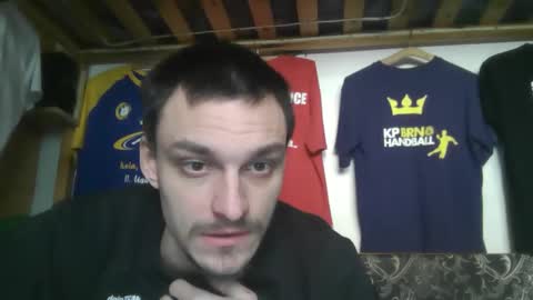 Snapshot of mamamia1789 chatting on March 2026 09:15:02 AM mamamia1789 online show from March 2026 09:15:02 AM