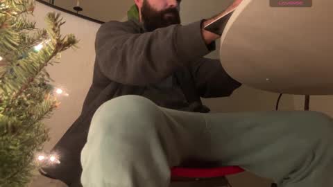 Snapshot of mamamylaramu chatting on December 2024 07:47:01 AM mamamylaramu online show from December 2024 07:47:01 AM