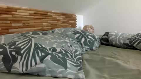 mamattv online show from April 2026 11:57:01 AM