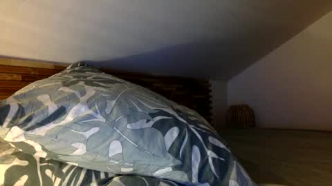 mamattv online show from April 2026 07:00:02 PM