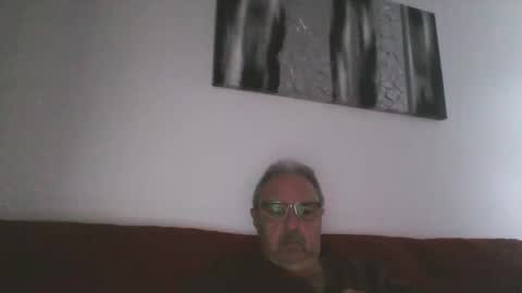 OLDMANFREE online show from May 2026 05:30:01 PM