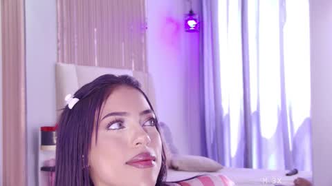 Snapshot of mami_natacha19x chatting on February 2026 05:22:02 PM nati online show from February 2026 05:22:02 PM