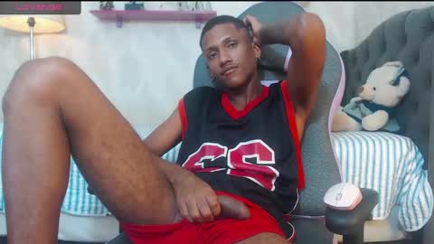 man_san11 online show from December 2024 06:33:01 PM