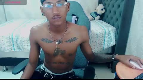 man_san11 online show from December 2024 02:42:02 PM