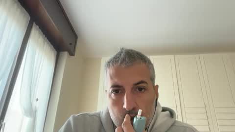 Snapshot of manager82 chatting on November 2025 10:58:01 AM manager82 online show from November 2025 10:58:01 AM