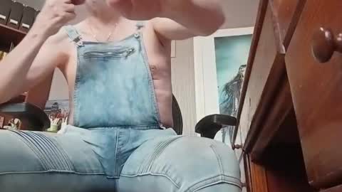 mandrawhore online show from October 2025 12:18:02 PM