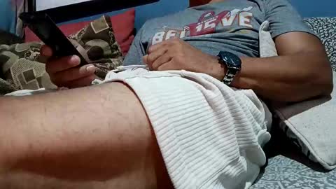 mandrilo7379 online show from May 2026 06:00:02 AM