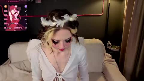 Snapshot of mandy_torres chatting on March 2026 09:40:01 PM Luna online show from March 2026 09:40:01 PM