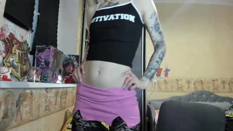 Mandy online show from May 2026 06:01:01 PM