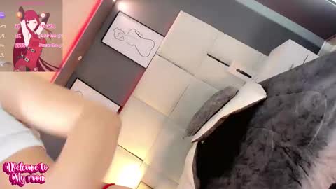 Snapshot of manellyksparklee chatting on October 2025 01:08:01 PM manellyksparklee online show from October 2025 01:08:01 PM