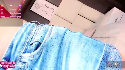 Snapshot of manellyksparklee chatting on October 2025 01:07:02 PM manellyksparklee online show from October 2025 01:07:02 PM