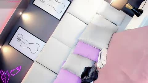 manellyksparklee online show from June 2026 01:11:01 PM