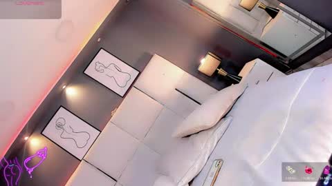 manellyksparklee online show from June 2026 01:17:02 PM