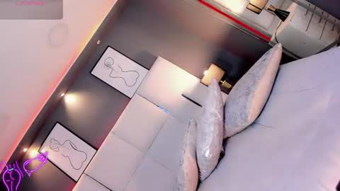 manellyksparklee online show from July 2026 01:24:02 PM