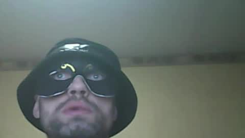 Snapshot of maniakruls chatting on February 2026 06:40:02 AM maniakruls online show from February 2026 06:40:02 AM