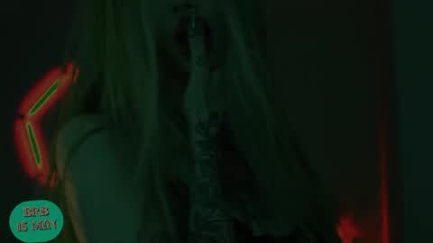 Amelie online show from May 2026 06:48:02 PM