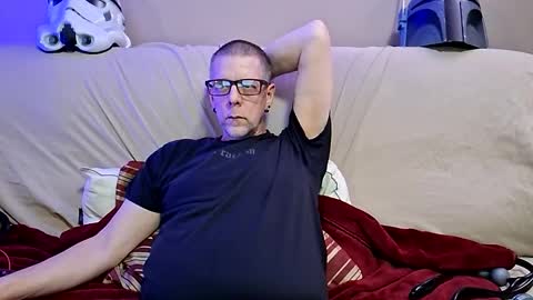 Snapshot of manlymanson chatting on November 2025 05:28:02 AM Dickinabox online show from November 2025 05:28:02 AM