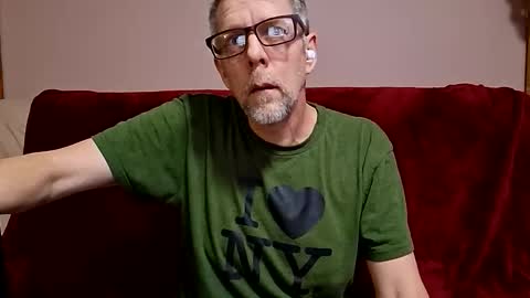 Snapshot of manlymanson chatting on December 2025 01:44:01 AM Dickinabox online show from December 2025 01:44:01 AM