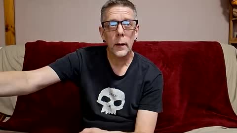 Snapshot of manlymanson chatting on March 2026 07:31:01 PM Dickinabox online show from March 2026 07:31:01 PM