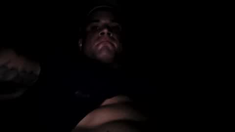 Snapshot of manmuscles35 chatting on August 2026 06:45:01 AM manmuscles35 online show from August 2026 06:45:01 AM