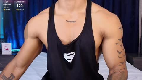 Manolo Hot 1 online show from March 2025 02:45:01 PM