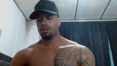 Manolo online show from March 2025 12:42:02 AM