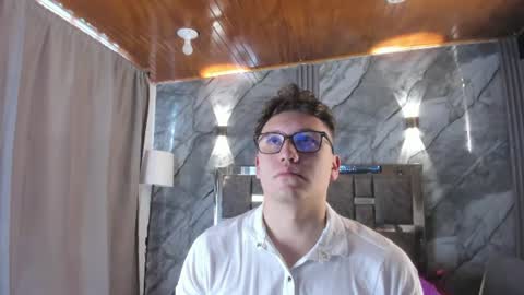 Manson and Zoe online show from June 2026 11:35:01 AM