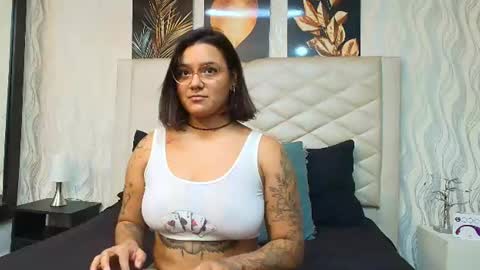 Snapshot of manu_eyngri chatting on July 2026 01:42:01 PM manu_eyngri online show from July 2026 01:42:01 PM