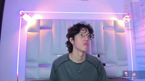 Snapshot of manu_vera8 chatting on January 2025 02:22:02 AM Manuel online show from January 2025 02:22:02 AM